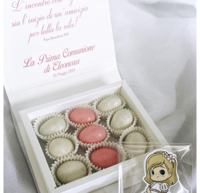 COFANETTO 9 CONFETTI E GADGET